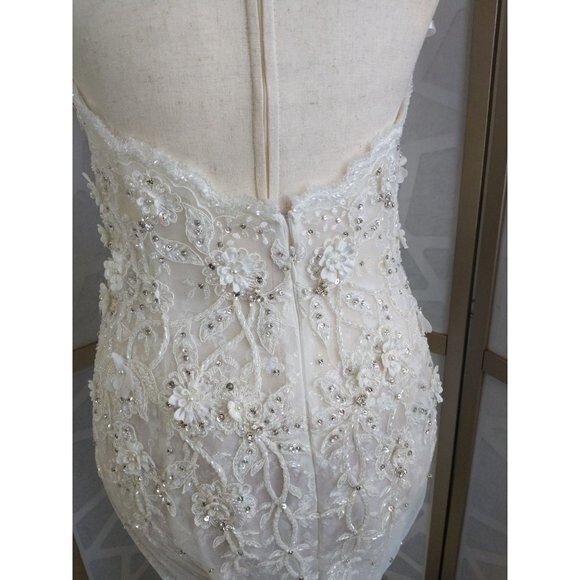 Eve of Milady Wedding Dress Strapless Fit and Flare Couture Collection Size 8 - Picture 7 of 12